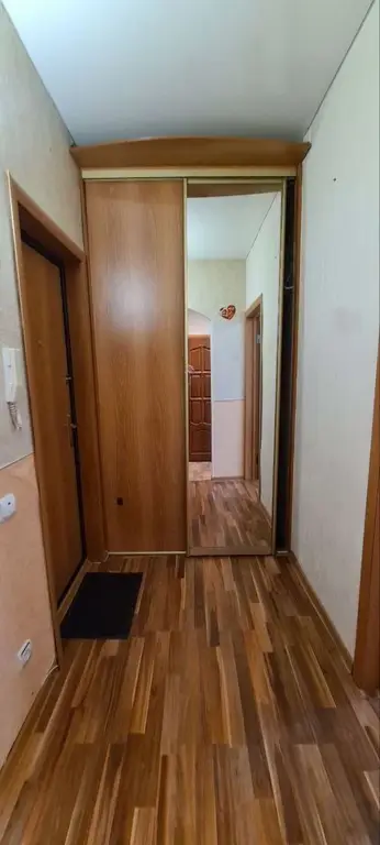 Ноябрьск: Квартира на улице Дружбы 8 (34)