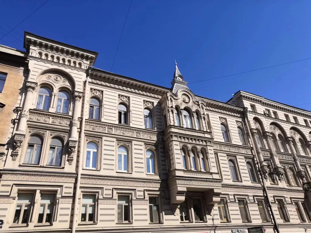 Санкт-Петербург: Моховая 7
