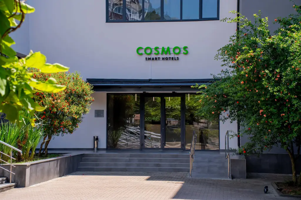 Сочи: Отель Cosmos Smart Лазаревское
