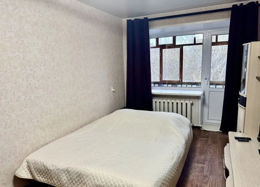 Бор: Квартира на Рослякова 34