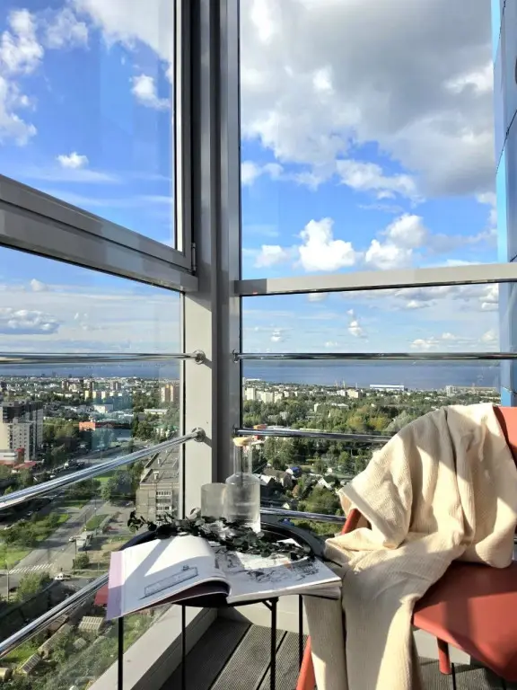 Петрозаводск: Квартира на 24 этаже с видом на озеро