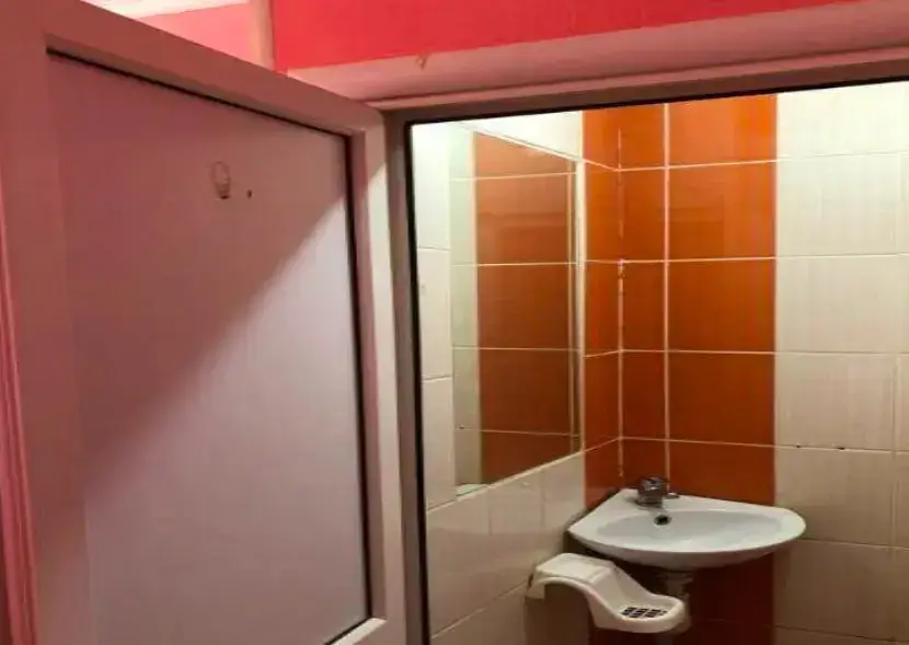 carousel image 4