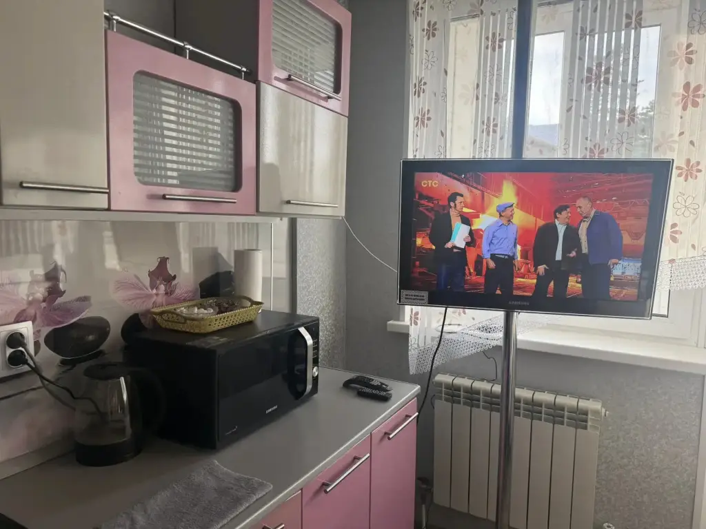 Муравленко: Квартира Рыжий кот 10