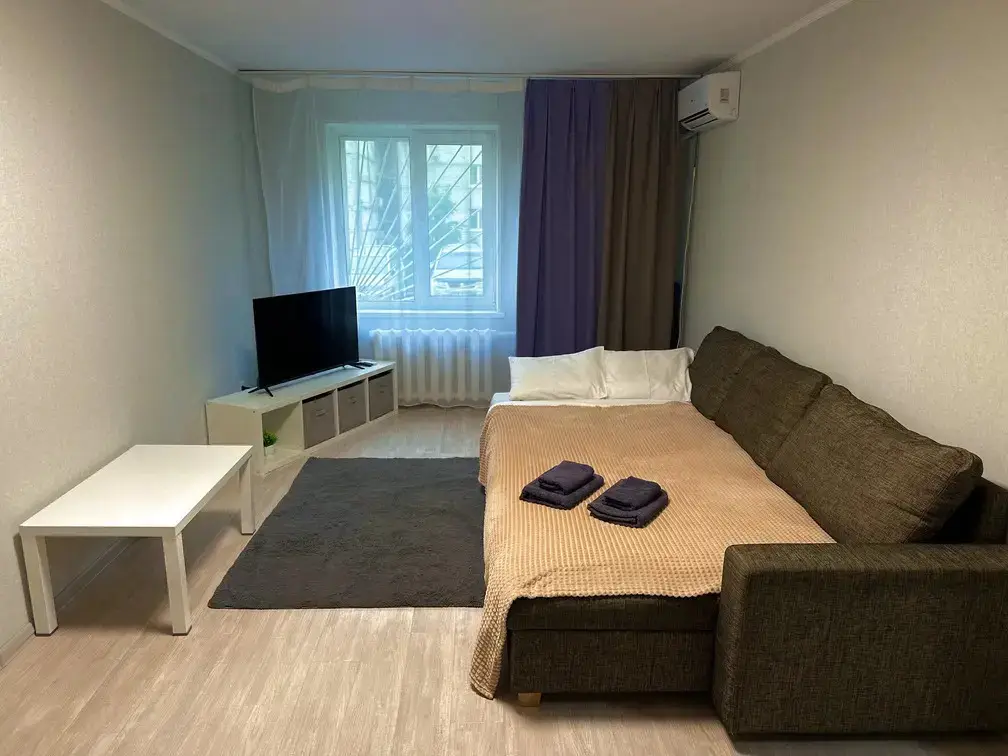Владивосток: Квартира на Героев Варяга 4
