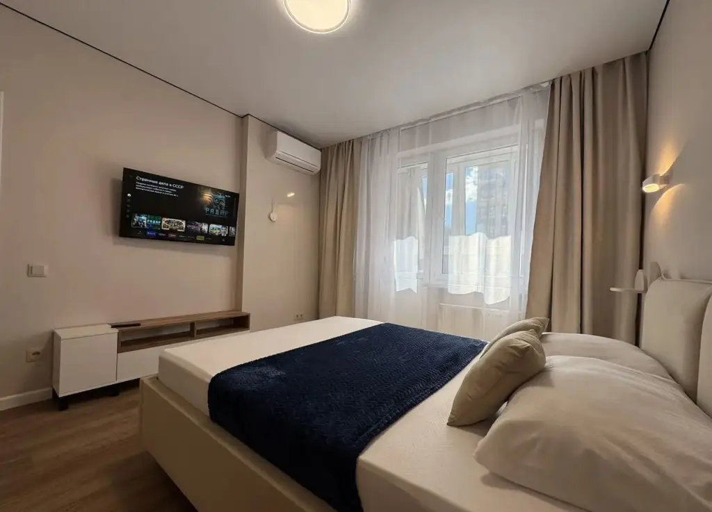 Краснодар: Квартира 1к 45 м² 2 Кровати
