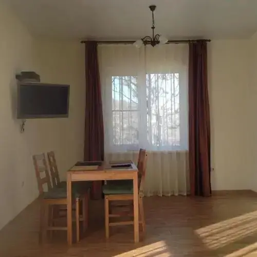 Дюрсо: Briz Baza