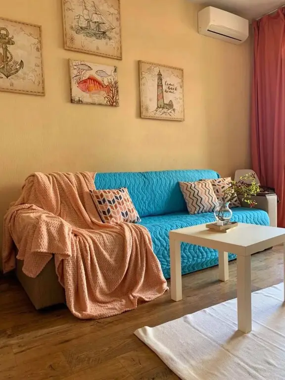 Сочи: Квартира MyHomeYourHome на Берегу Моря