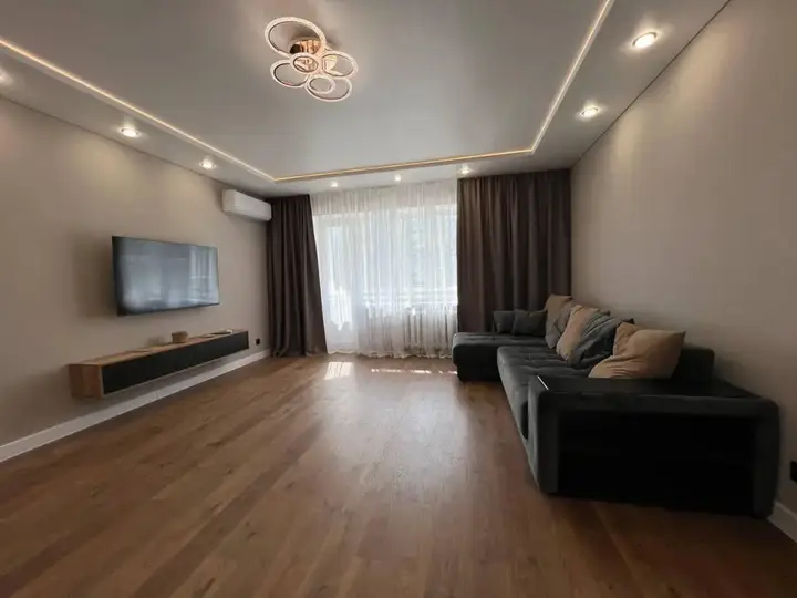 Ижевск: Апартаменты Privi House на улице Красногеройская 60