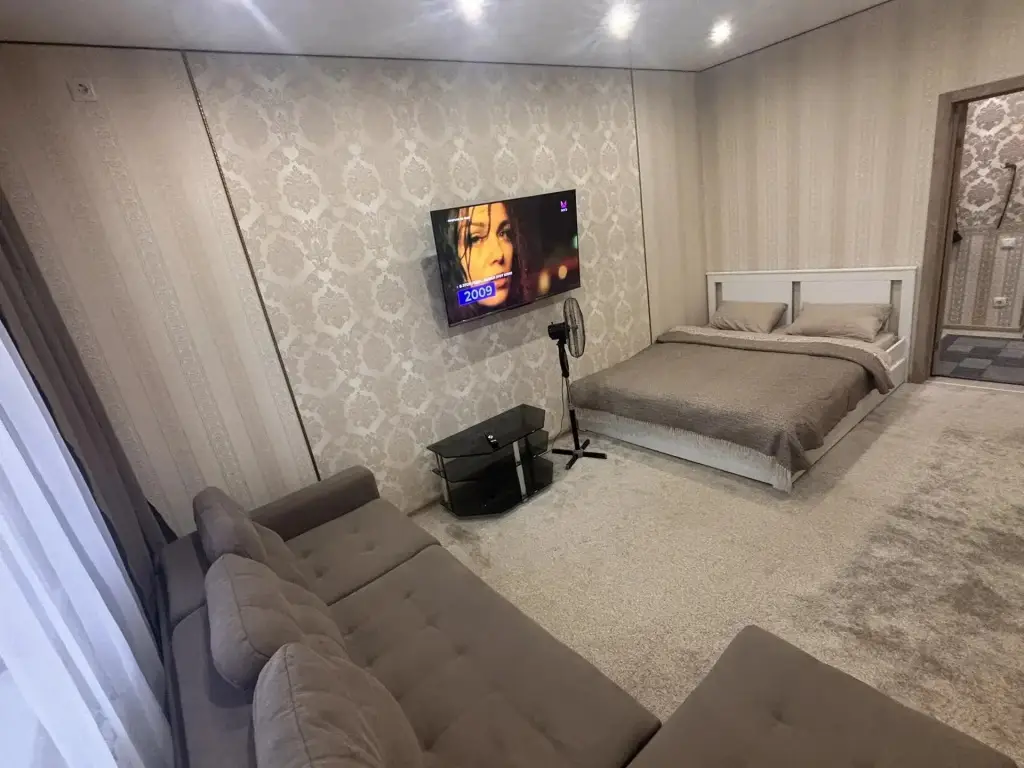 Омск: Квартира Rooms 55