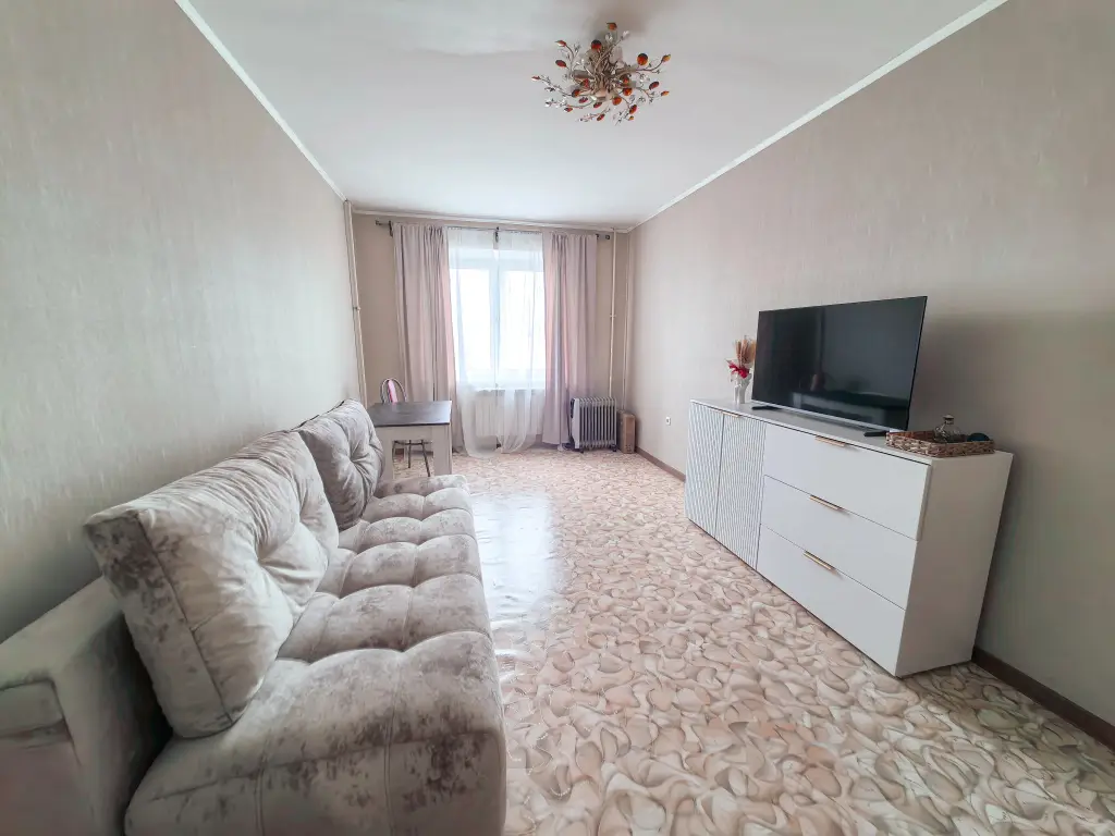 Квартира Просторная чистая двушка 65м2 в Казани — фото 1