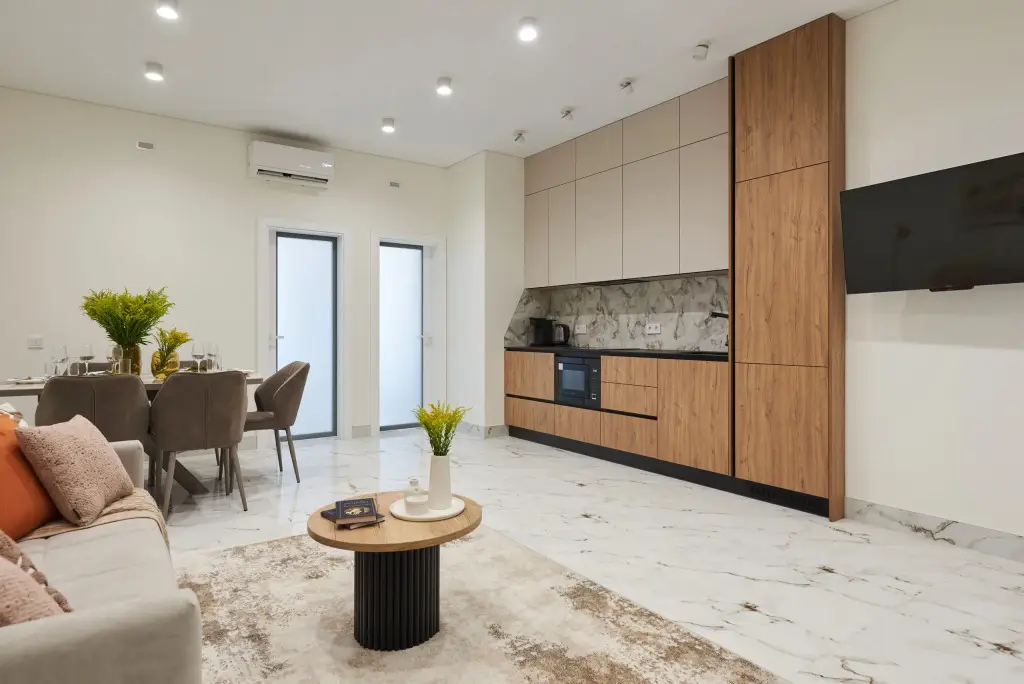 Сочи: Апартаменты Red Apartments Светлана Парк Шарлотта