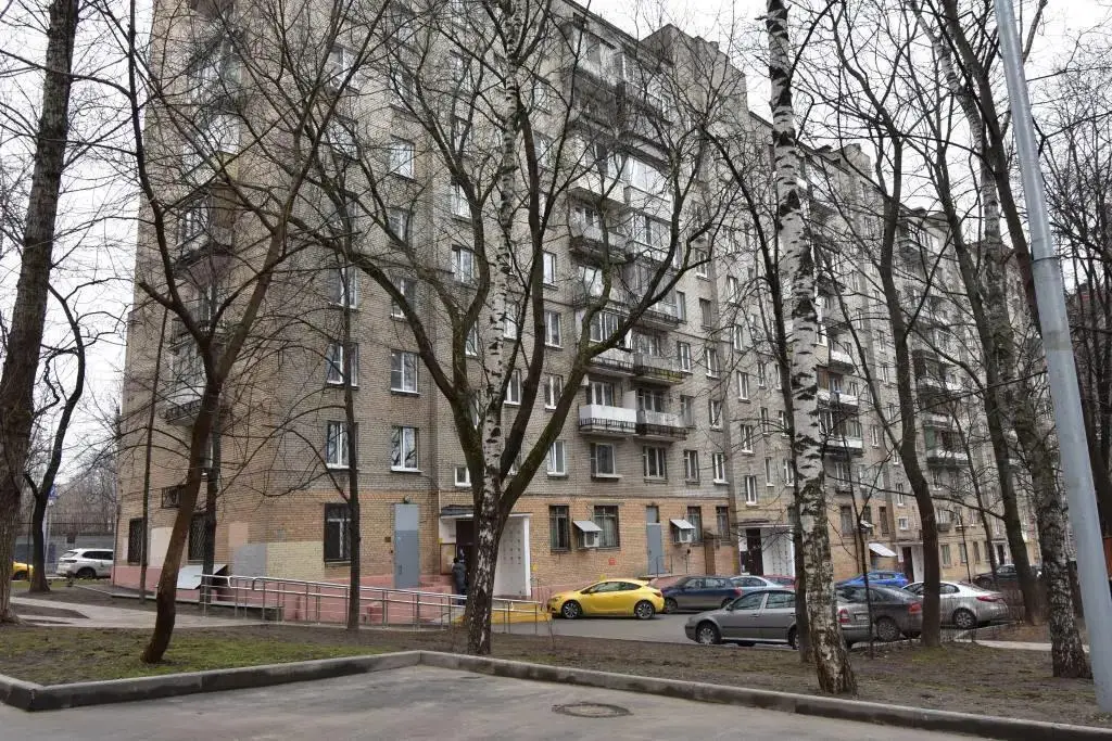 UNO на Семёновской набережной — фото 1