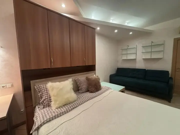 Владивосток: Viahome на улице Кирова 25