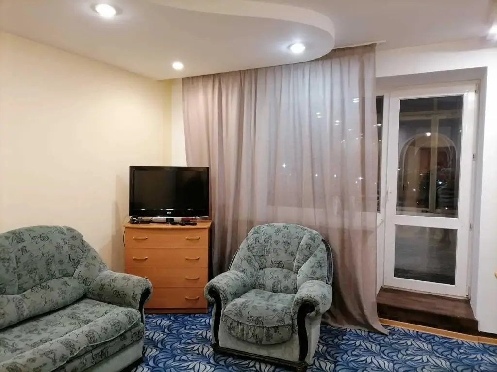 Красноярск: Апартаменты на Куйбышева, 85