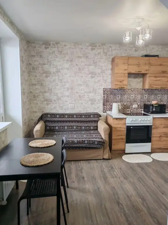 Красноярск: Апартаменты на Калинина, 181
