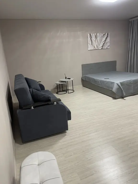 Каменск-Шахтинский: Квартира Однокомнатная Красная 62
