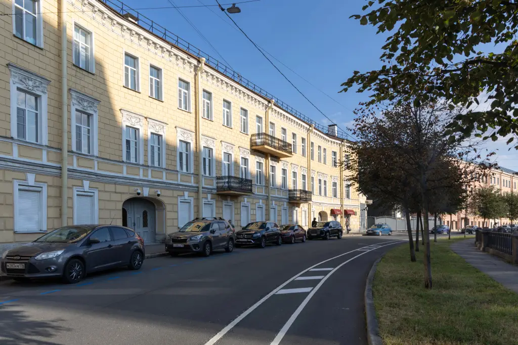 Санкт-Петербург: Квартира в Тихом Центре на Канале Грибоедова