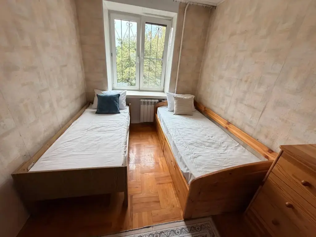 Москва: Квартира на улице Космонавтов 12