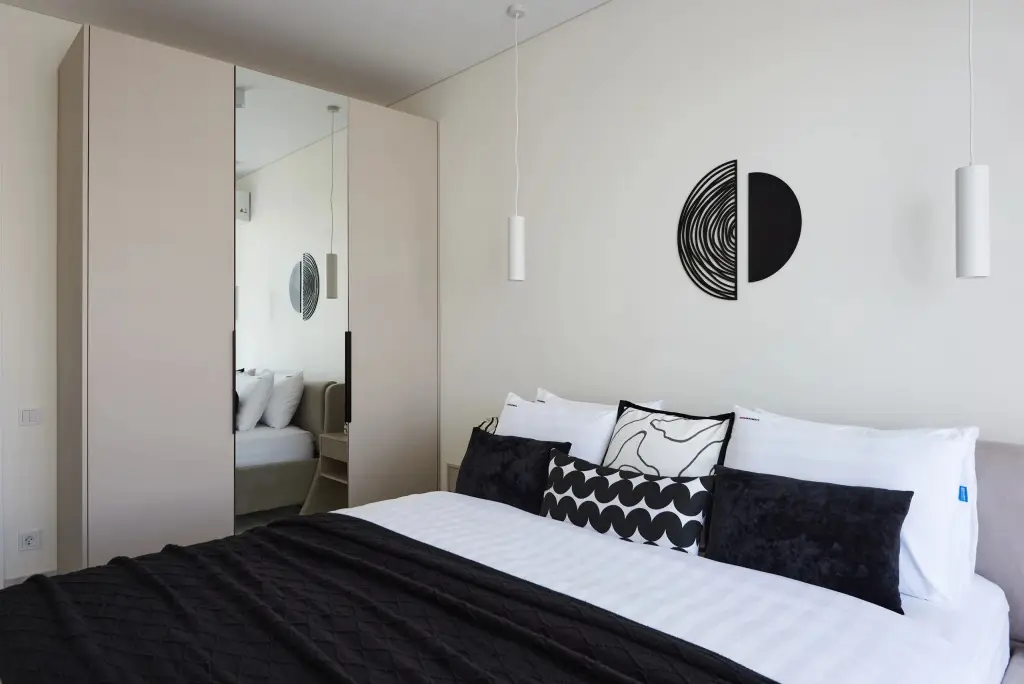 Сочи: Апартаменты Red Apartments Светлана парк Леона