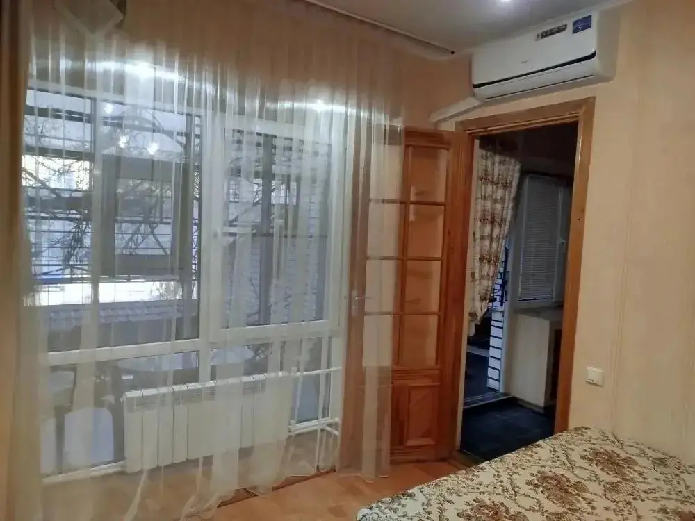 Витязево: Евгения