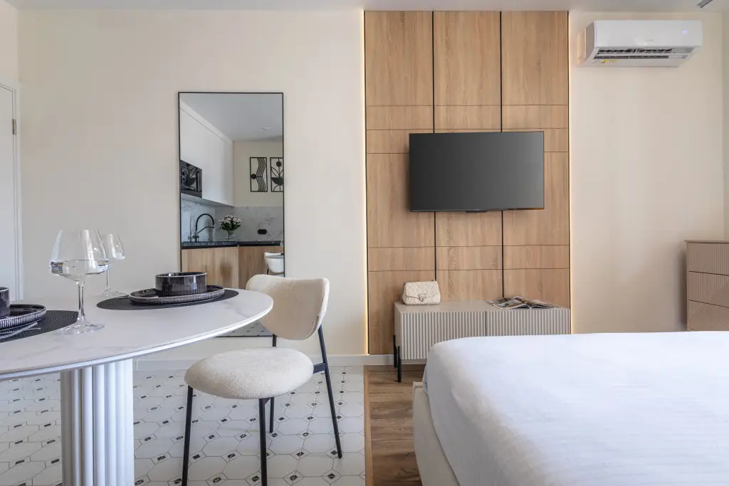 Краснодар: Квартира Стильная с панорамной лоджией, ЖК URAL