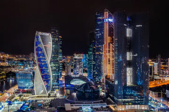 Москва: Апартаменты ЖК Capital Tower на 43 этаже с видом на Москва-Сити