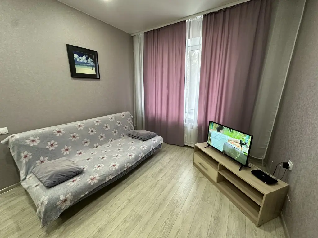 Квартира на красном пути — фото 1
