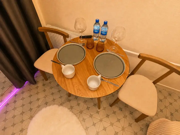 Тула: Апартаменты Roomstay Грибоедова 105 Secret Patio