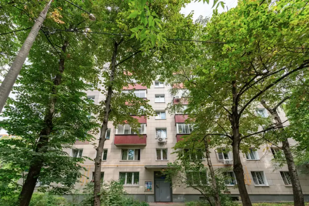 Moment House (Момент Хаус) на улице Ельнинская 22к2 — фото 1