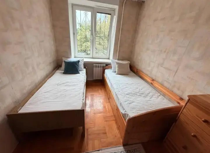Москва: Moment House (Момент Хаус) на Космонавтов 12