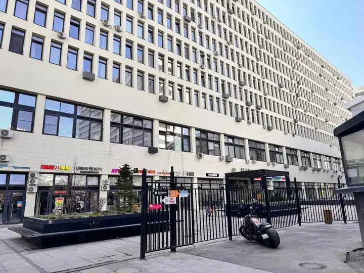 Москва: Двухуровневые апартаменты на проспекте Вернандского 41 строение 1
