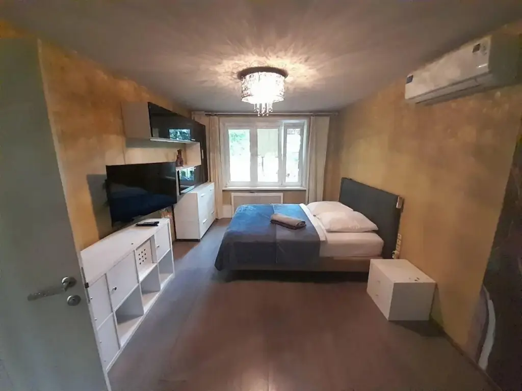 Moment House (Момент Хаус) на Кухмистерова 3к1 — фото 1
