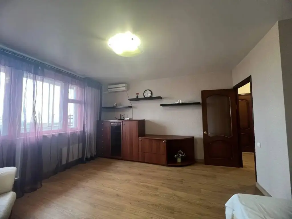 Москва: Moment House (Момент Хаус) на Большая Очаковская 28