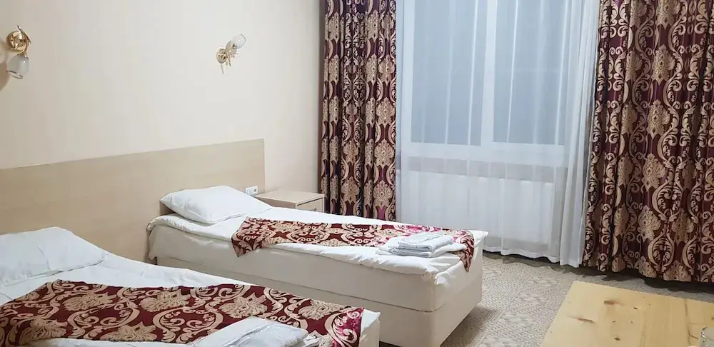 Крымск: Hotel Cafe Tourist
