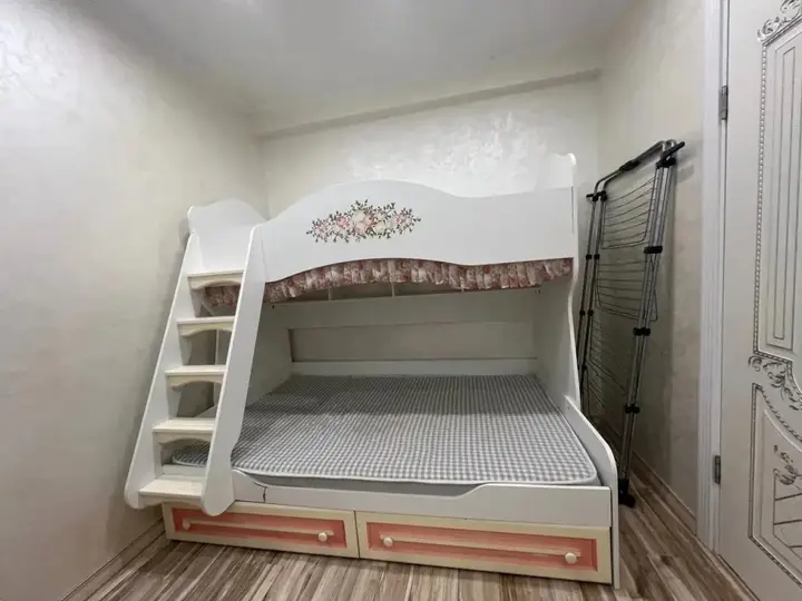 Москва: Moment House (Момент Хаус) на Вавилова 46