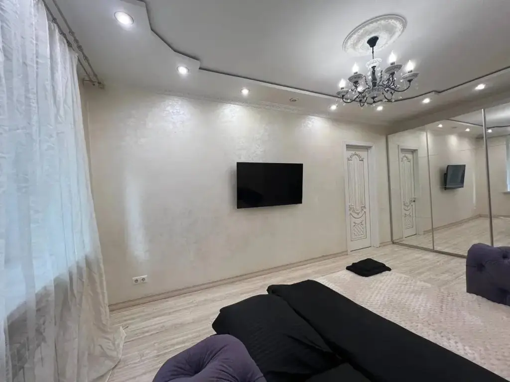 Moment House (Момент Хаус) на Вавилова 46 — фото 1