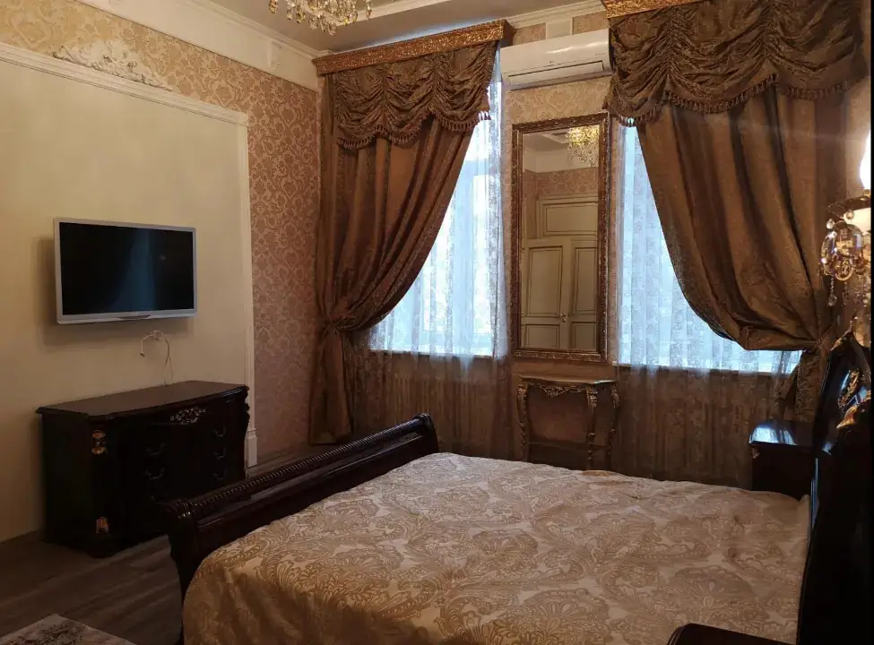 Лакшми Дом Апартаменты  Большая Сухаревская пл., 16/18с1 — фото 1