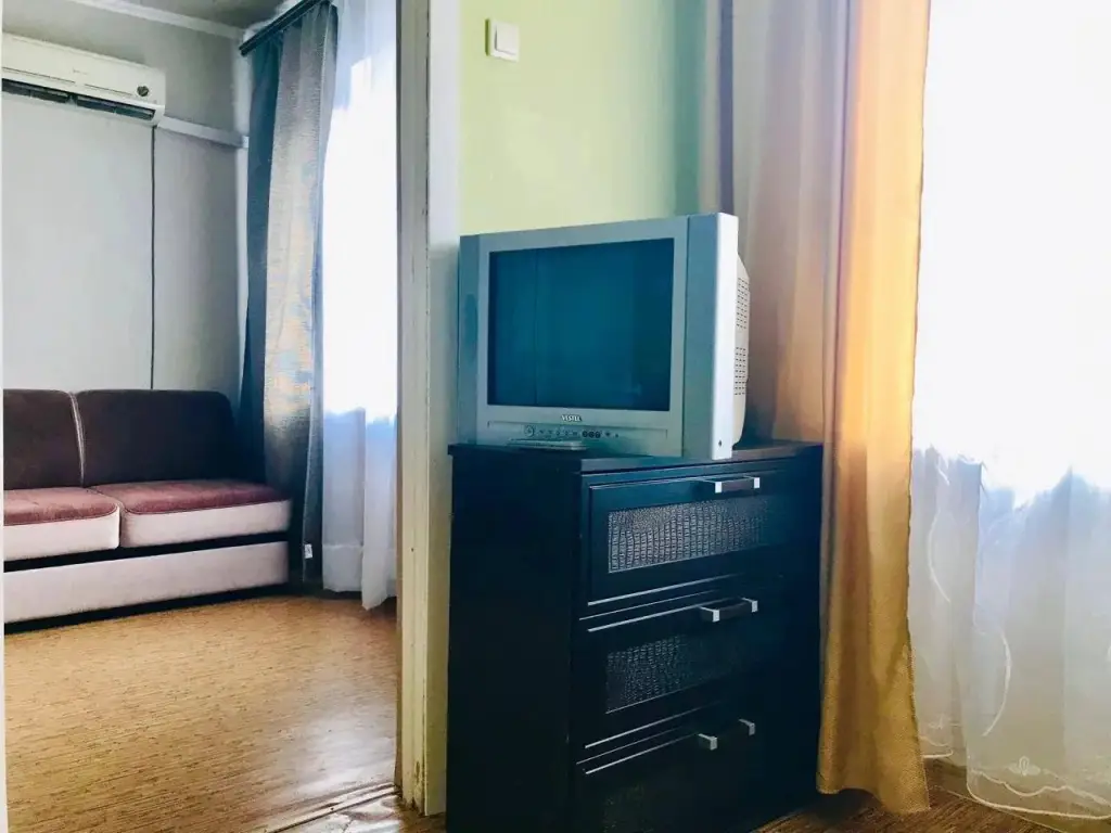Кемерово: Рукавишникова 9 Двухкомнатные апартаменты в центре