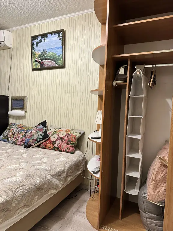 Санкт-Петербург: Квартира Двухкомнатная 48м2 у метро Пр. Просвещения