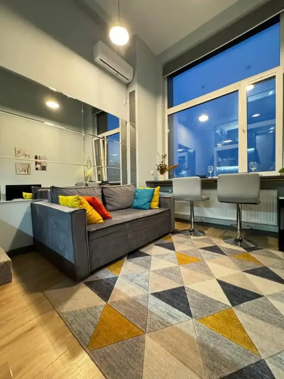 Lucky Room (Лаки Рум) на проезде Электролитный 5 Б — фото 1