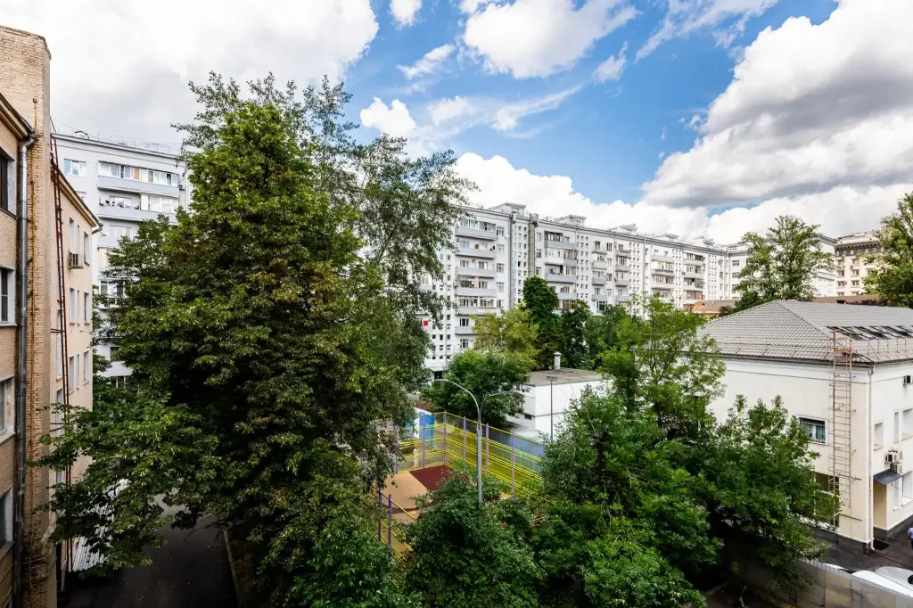 Уно на Краснопрудной 22А — фото 1