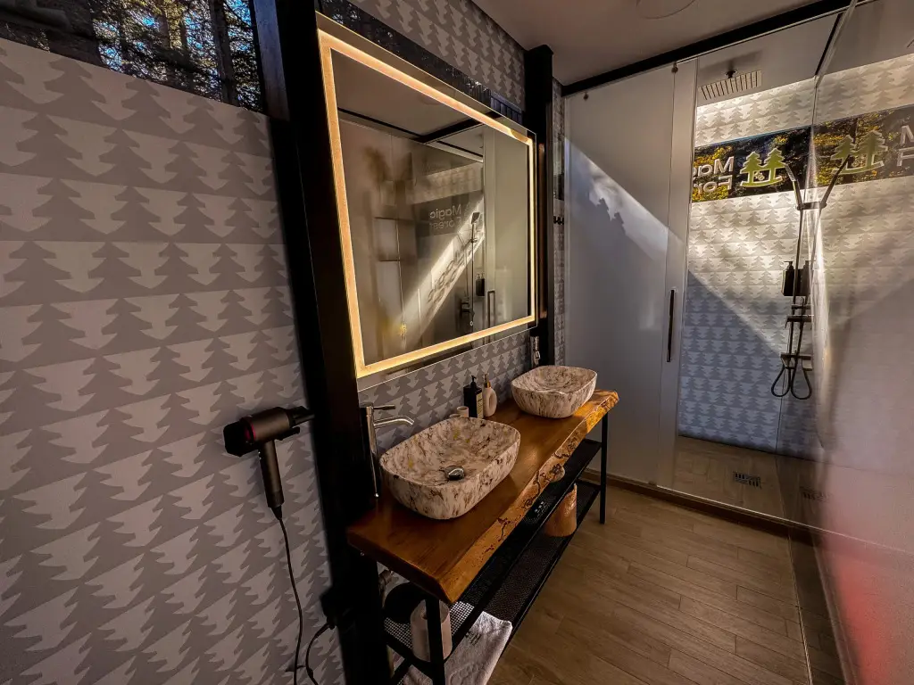 Архыз: Премиум Глэмпинг Magic Forest Glamping