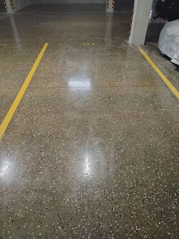 Новосибирск: Квартира новая в центре Октябрьского района для 4 гостей м Золотая Нива ул Пролетарская 155
