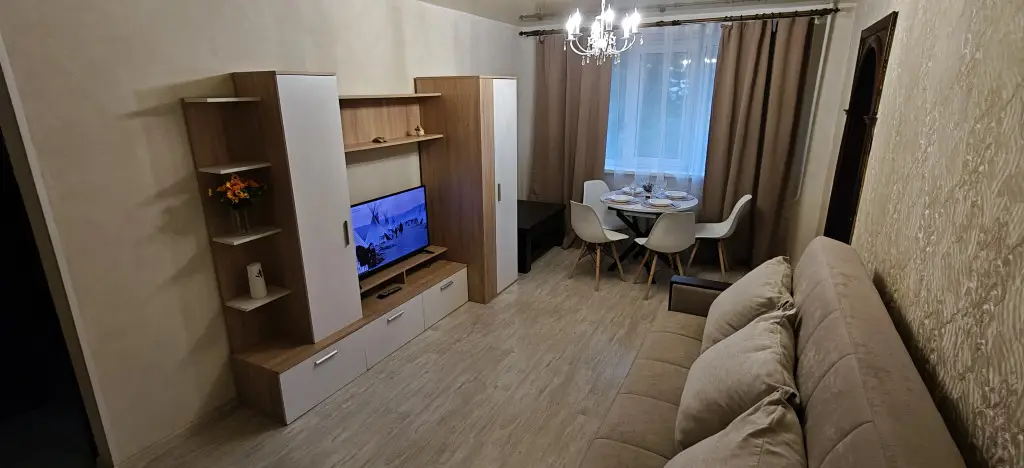 Квартира Комфортная трехкомнатная в советском районе Уфы — фото 1