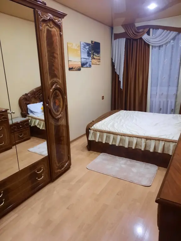 Иркутск: Квартира 3-х комнатная рядом с Байкал-Ареной