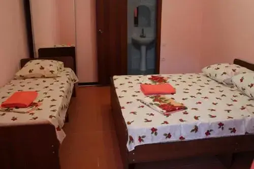Анапа: Mini Hotel Veles