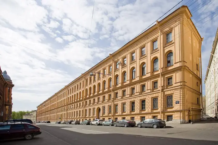 Санкт-Петербург: Апартаменты Emperoom Millionnaya