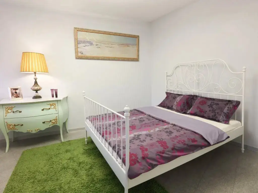Санкт-Петербург: Ostrovskogo Apartment