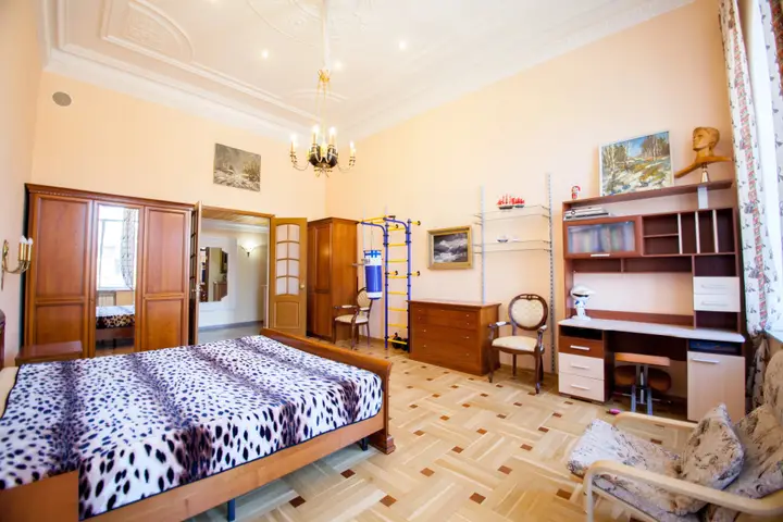 Санкт-Петербург: Bolshaya Konyushennaya 3 Apartment