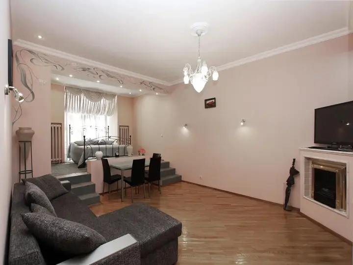 Москва: ApartLux (АпартЛюкс) на Тверской 17
